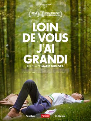 Affiche du film Loin de vous j’ai grandi